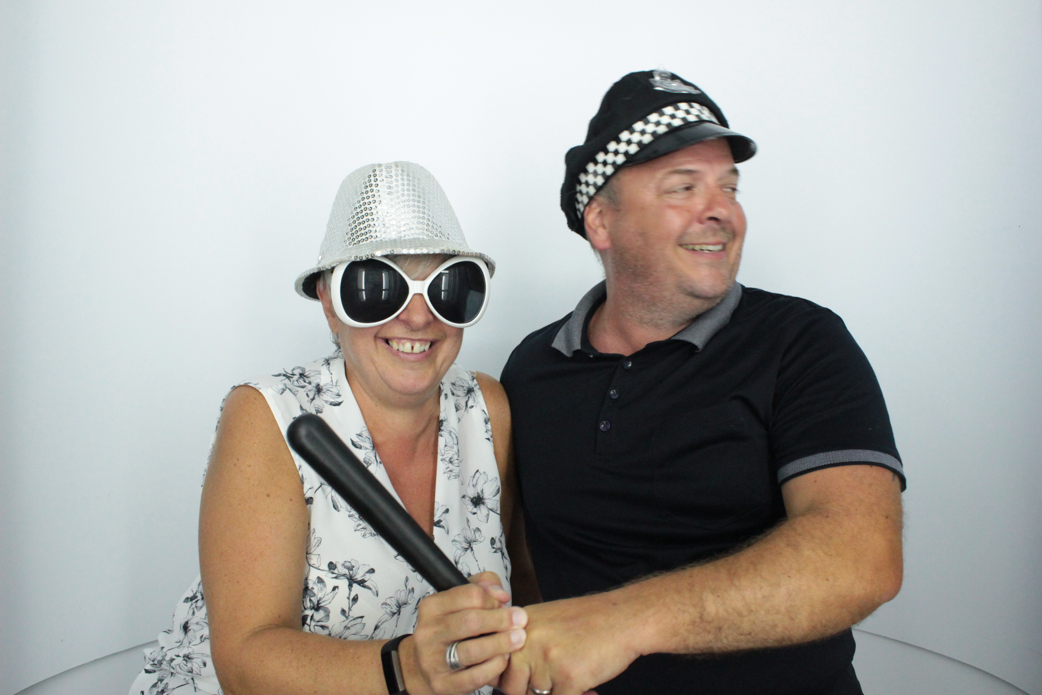 Martin & Colleen’s Joint 50th | View more photos from the event at gallery.myphotoboothexperience.co.uk/u/MyPhotoBoothExperienceLtd/Martin-Colleen’s-Joint-50th